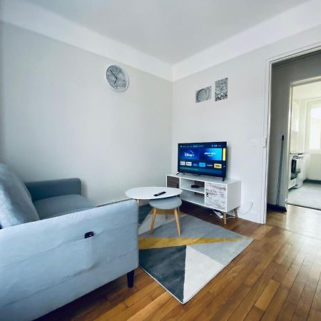 Cozy Appart' 2 Centre Ville Proche Gare Massy - Cozy Houses Exterior foto